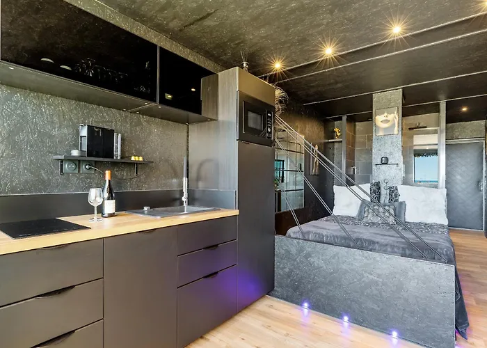 L'écrin Noir Port Nature Agde