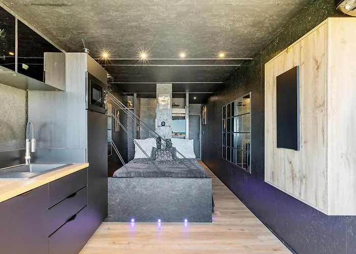 L'écrin Noir Port Nature Agde